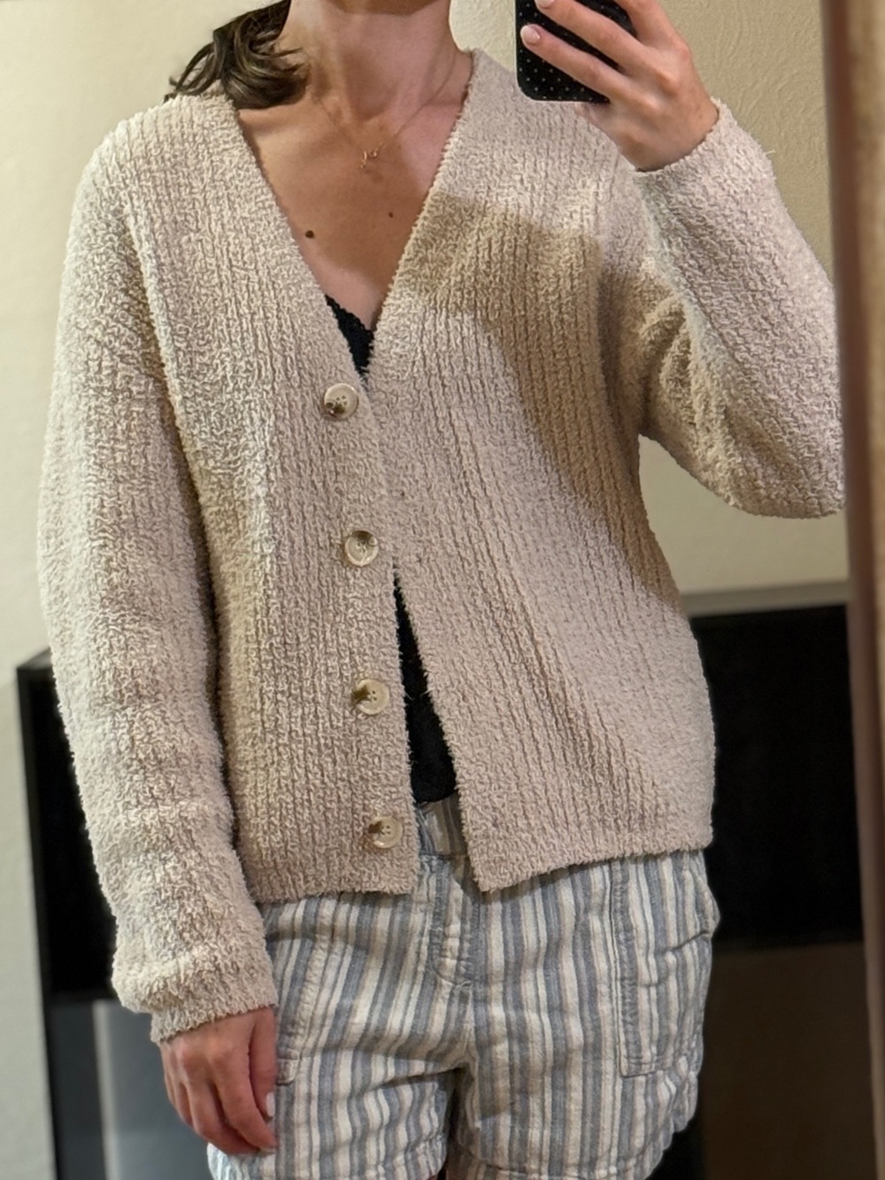 Soft & Cozy For The Republic Cream Button-Up Bouclé Cardigan Size S